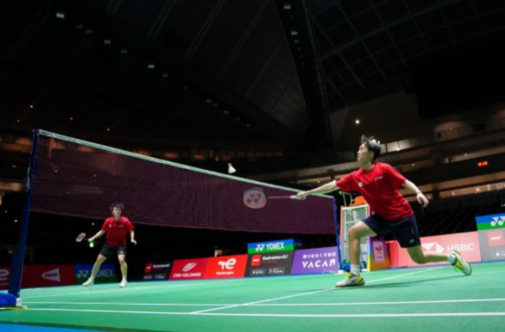 于训练和比 于训练和比