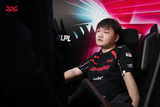 表达对女性 表达对女性