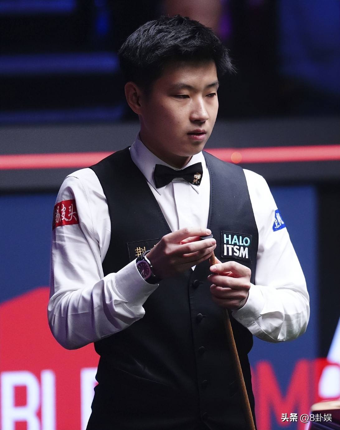 重建团队凝 重建团队凝